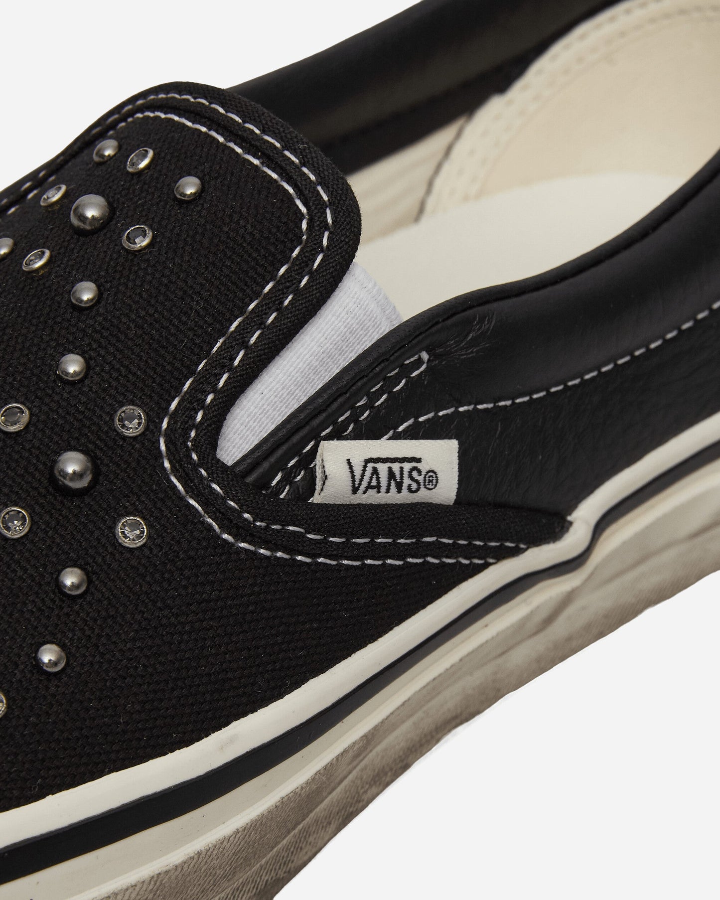 Premium Classic Slip-On Pearlized Sneakers Black