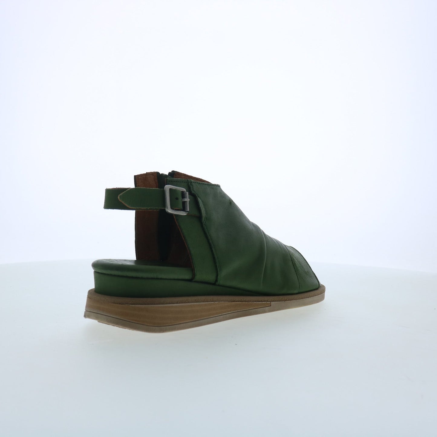 Miz Mooz Conor Womens Green Leather Hook & Loop Slingback Sandals Shoes