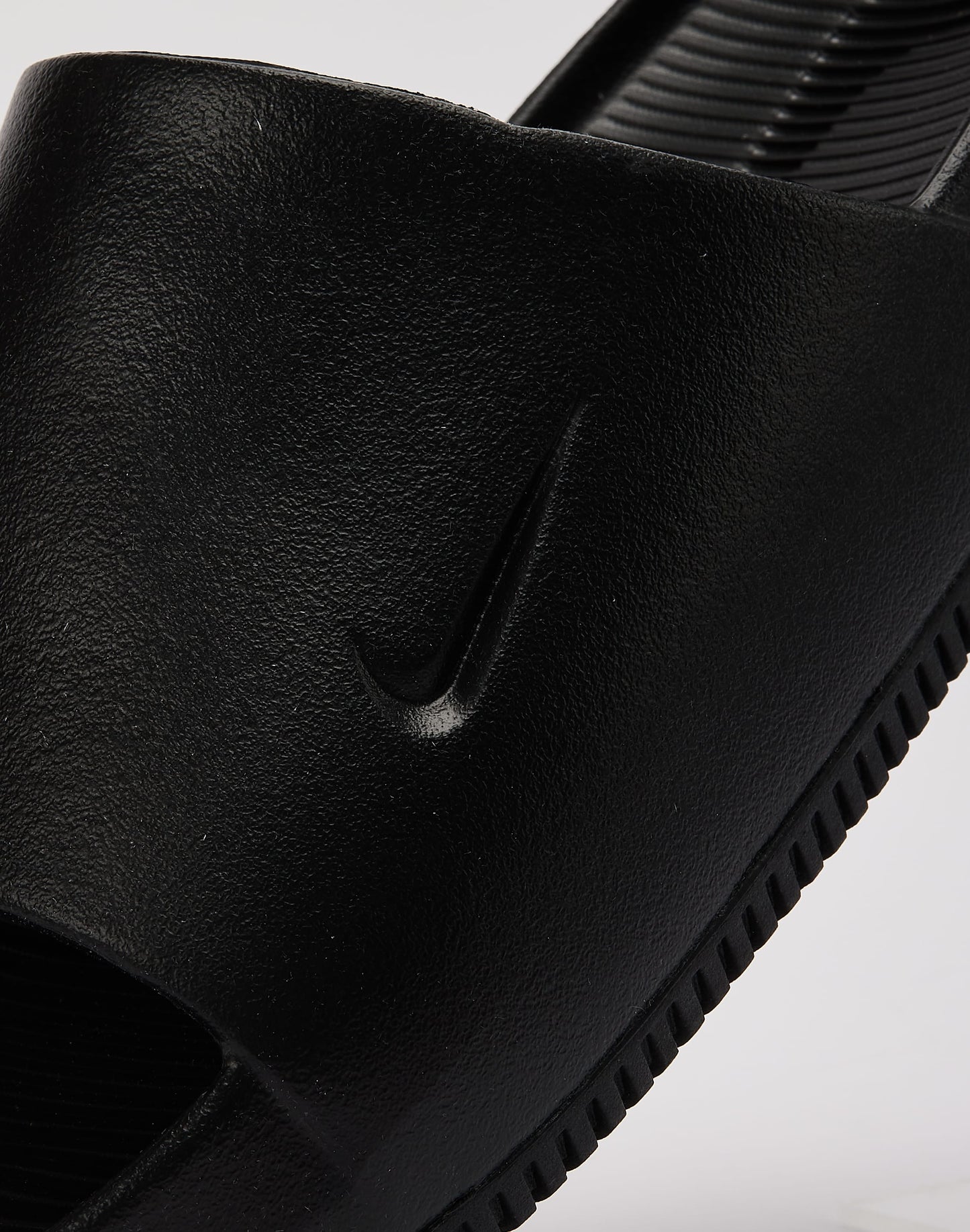 Nike Calm Slides
