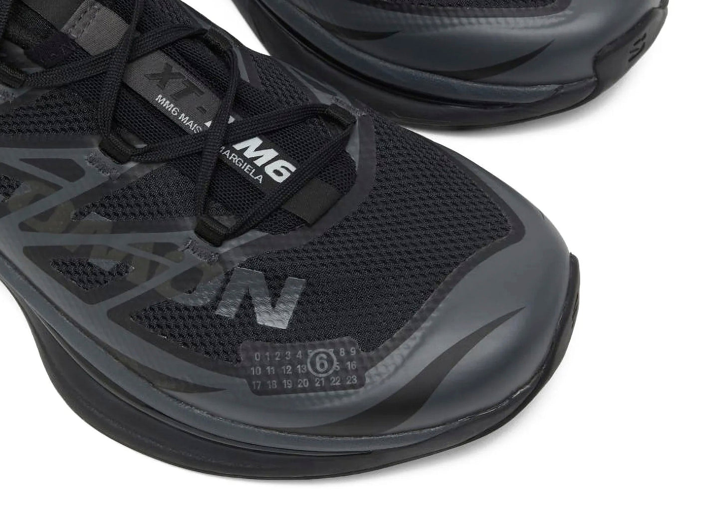 Salomon x MM6 Maison Margiela XT-MM6 in Black