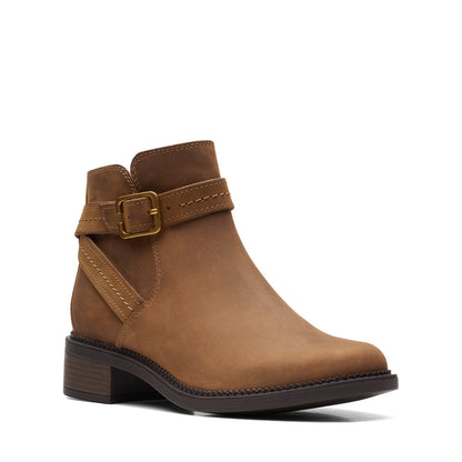 Clarks Maye Strap 26168079 Womens Brown Leather Ankle & Booties Boots