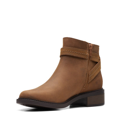 Clarks Maye Strap 26168079 Womens Brown Leather Ankle & Booties Boots