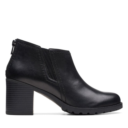 Clarks Leda Step 26174957 Womens Black Wide Leather Ankle & Booties Boots