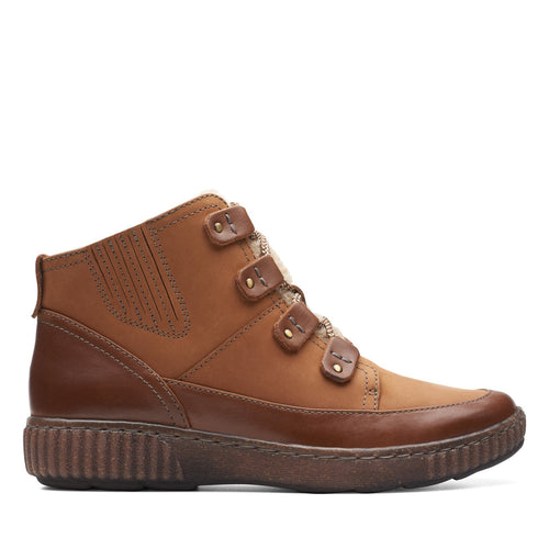 Clarks Magnolia Moon 26174977 Womens Brown Wide Casual Dress Boots