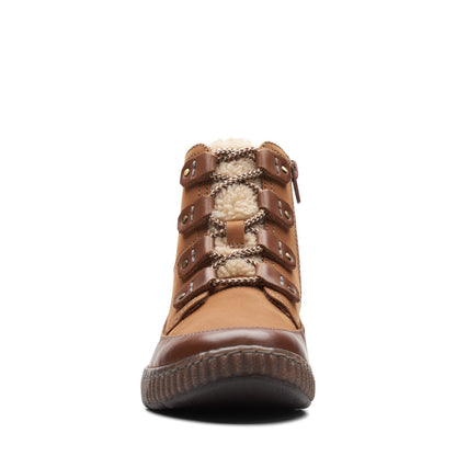 Clarks Magnolia Moon 26174977 Womens Brown Wide Casual Dress Boots
