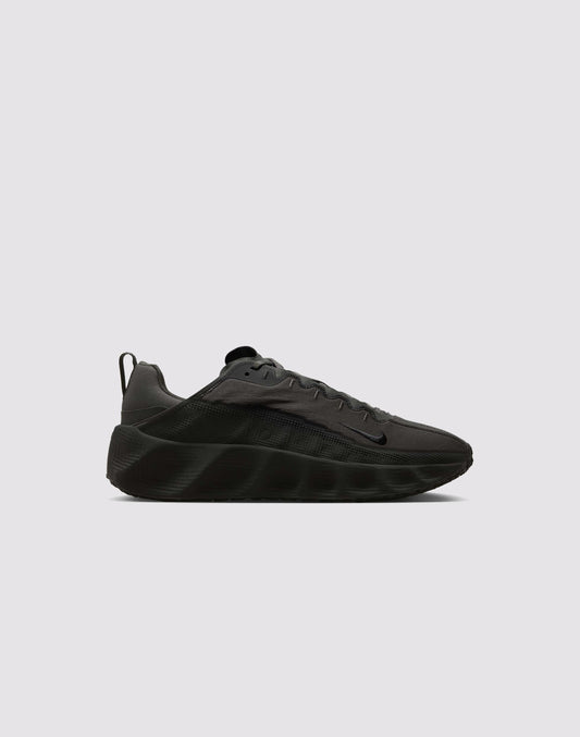 Nike Ava Rover Grade-School