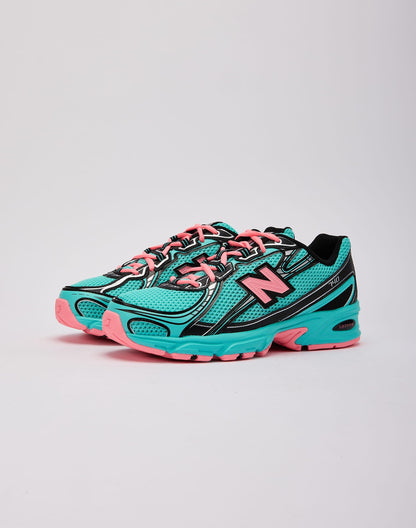 New Balance 740