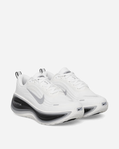 Vomero Plus Sneakers White / Metallic Silver / Black
