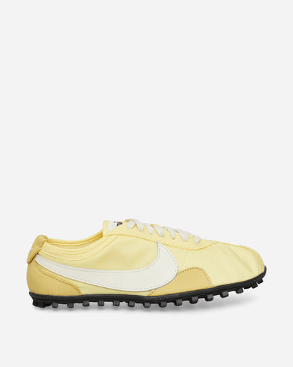 Women's Moon Shoe OG Sneakers Soft Yellow