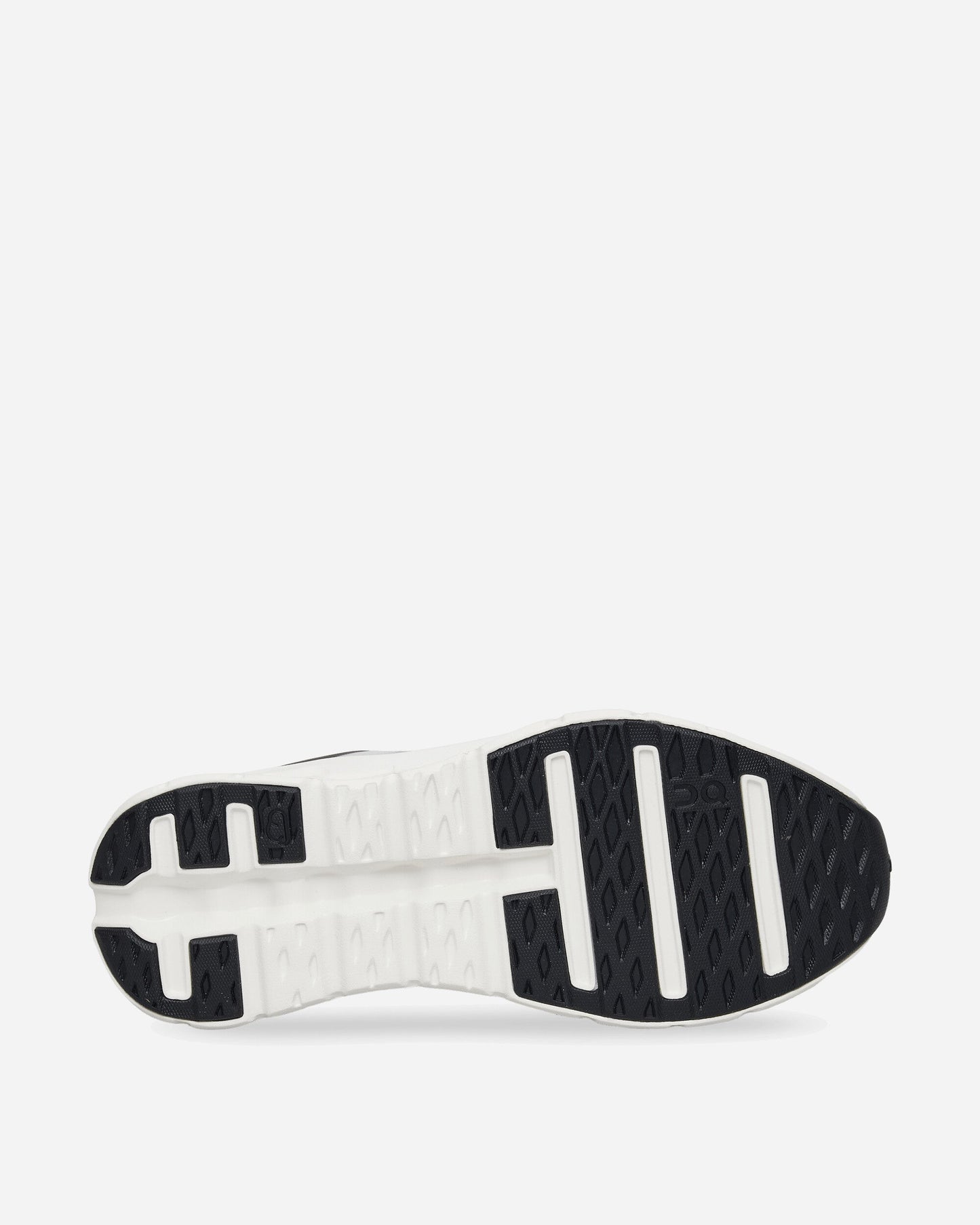 Cloudtilt Remix Sneakers Black / Ivory