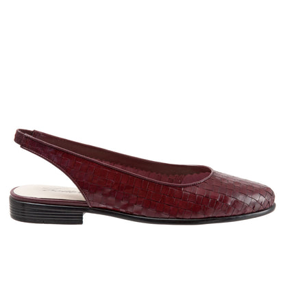 Trotters Lucy T1711-755 Womens Burgundy Leather Slingback Flats Shoes