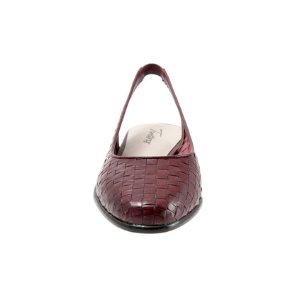 Trotters Lucy T1711-755 Womens Burgundy Leather Slingback Flats Shoes