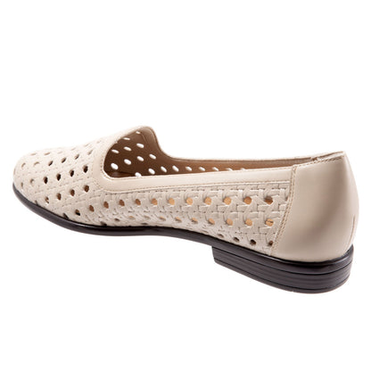 Trotters Liz Open Weave T1909-126 Womens Beige Leather Loafer Flats Shoes