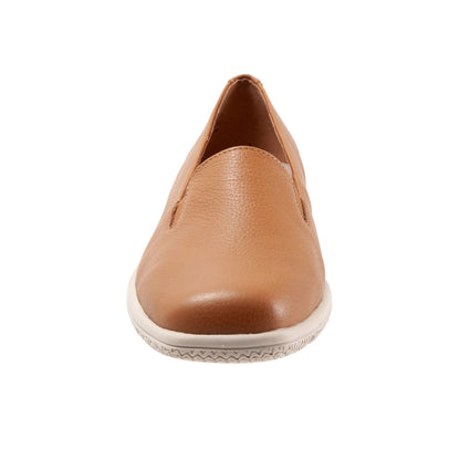 Trotters Universal T2110-215 Womens Brown Wide Leather Loafer Flats Shoes