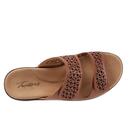 Trotters Ruthie T2113-215 Womens Brown Leather Strap Slides Sandals Shoes