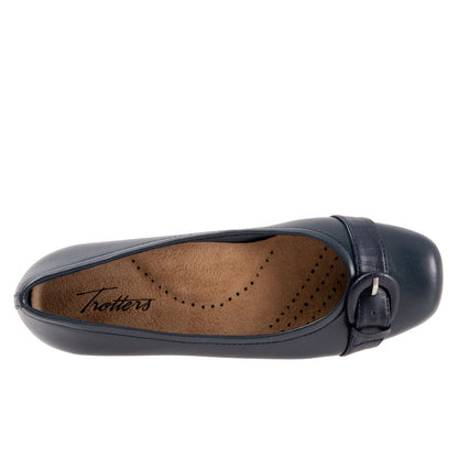 Trotters Sylvia T2166-400 Womens Blue Leather Slip On Ballet Flats Shoes