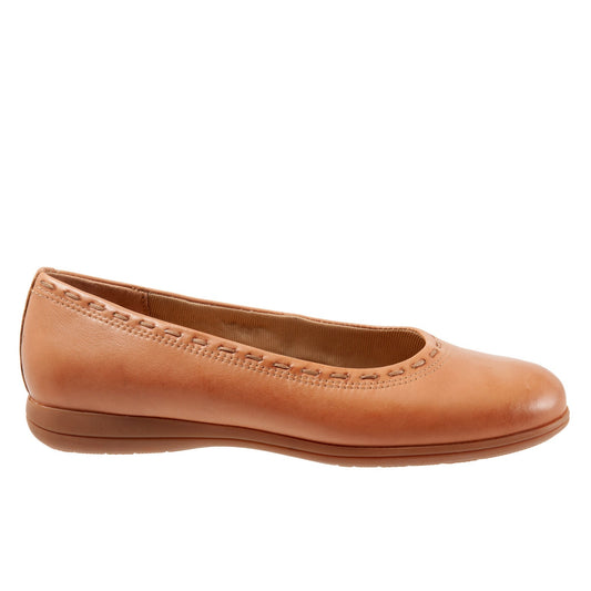 Trotters Dixie T2217-215 Womens Brown Narrow Leather Ballet Flats Shoes