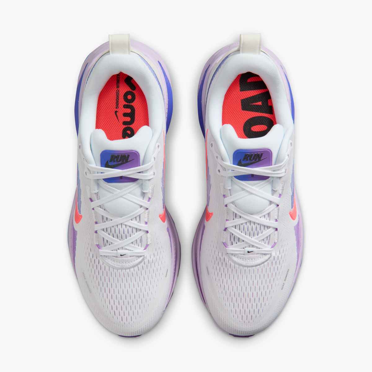 Nike Vomero 18 Shoes (Women's)