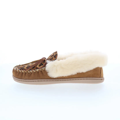 Minnetonka Alpine Sheepskin Moc 3371F Womens Brown Loafer Slippers Shoes