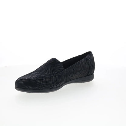 Trotters Deanna T2055-004 Womens Black Leather Slip On Loafer Flats Shoes