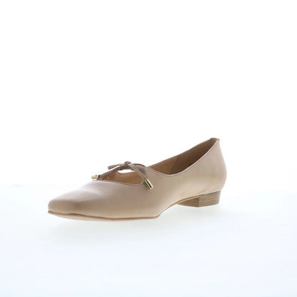 Trotters Honesty T2241-130 Womens Beige Leather Slip On Ballet Flats Shoes