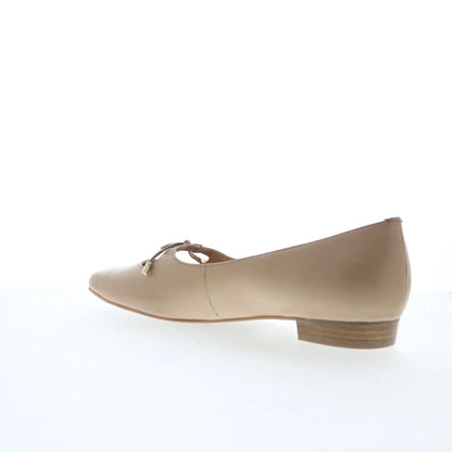 Trotters Honesty T2241-130 Womens Beige Leather Slip On Ballet Flats Shoes