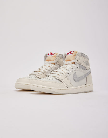 Jordan Air Jordan 1 Retro High OG 'Sail and University Red'