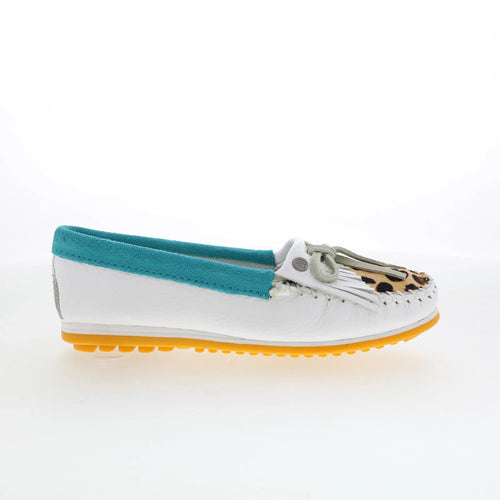 Minnetonka Kilty Plus Leopard Plug 4327 Womens White Loafer Flats Shoes