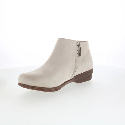 Spenco Manor Boot SP1045CRM Womens Beige Suede Zipper Ankle & Booties Boots