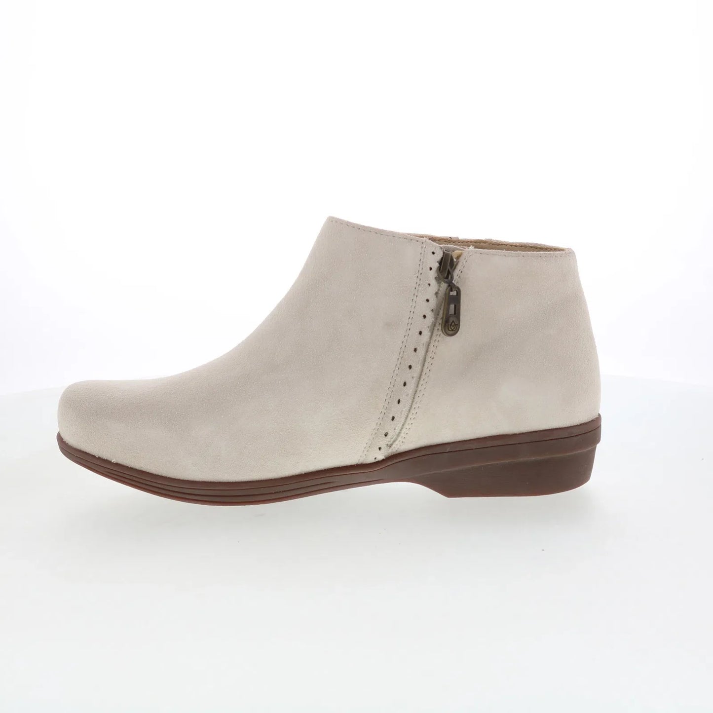 Spenco Manor Boot SP1045CRM Womens Beige Suede Zipper Ankle & Booties Boots