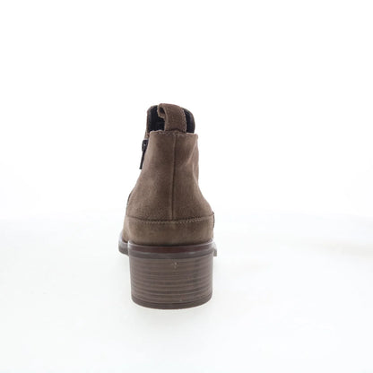 Clarks Memi Zip 26161361 Womens Brown Leather Zipper Ankle & Booties Boots
