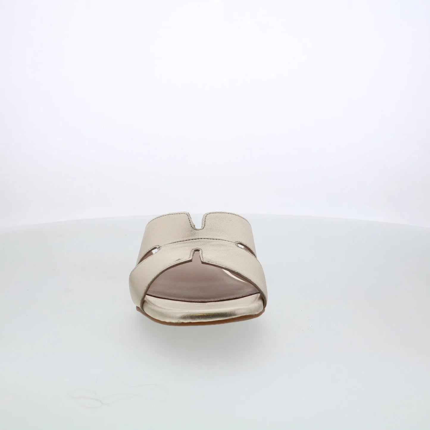 Trotters Nell T2316-709 Womens Beige Leather Slip On Slides Sandals Shoes