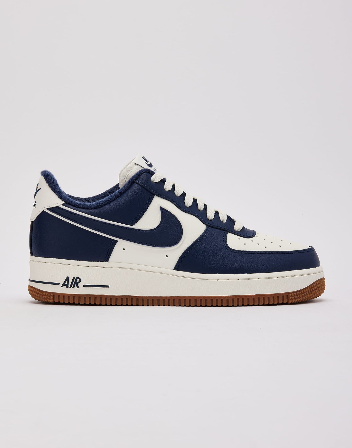 Nike Air Force 1 Low '07 LV8