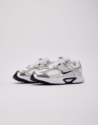 Nike V5 RNR Grade-School