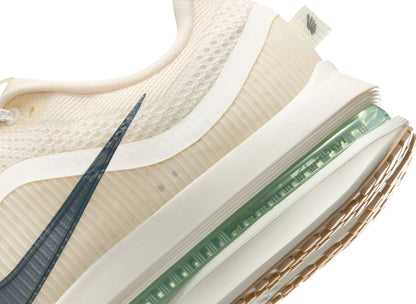 Nike Pegasus Premium in Pale Ivory / Black Spruce