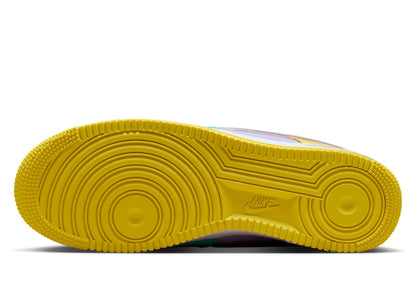 Nike Air Force 1 '07 in Yellow Pulse / Pink Foam