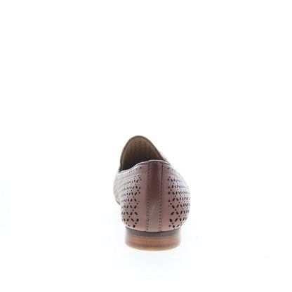 Trotters Ginger T2219-215 Womens Brown Leather Slip On Loafer Flats Shoes